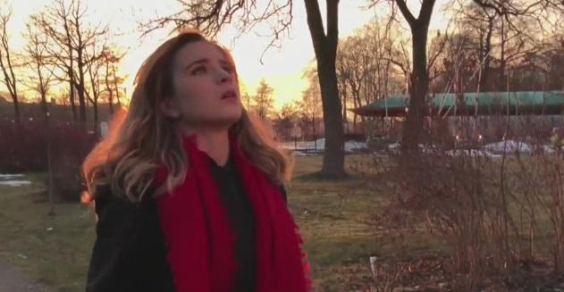 Ea este adevărata Cenușăreasa! Cristina are o poveste de viață desprinsă parcă dintr-un basm!