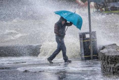 Meteorologii anuntă alte două zile cu ploi și vânt puternic! Primăvara își va face apoi apariția în unele regiuni din țară