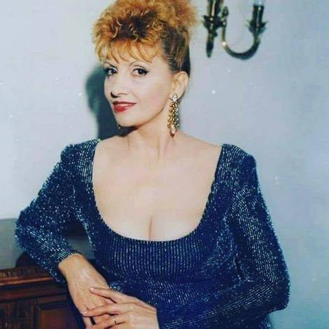 Ileana Ciuculete a murit! Ce a postat cântăreaţa de muzică populară ultima oară pe Facebook. Fanilor încă nu le vine să creadă
