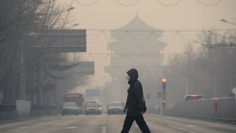 Chinezii scot profit din orice! INOVAŢIA care transformă poluarea în DIAMANTE uimeşte lumea întreagă