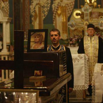 &rdquo;Nu mai pot! Nu pot sa mă mișc. Mă doare tot!&rdquo;, sunt vorbele Ilenei Ciuculete, la c&acirc;teva zile după ce s-a &icirc;ntors din spital. Un apropiat face declarații șocante