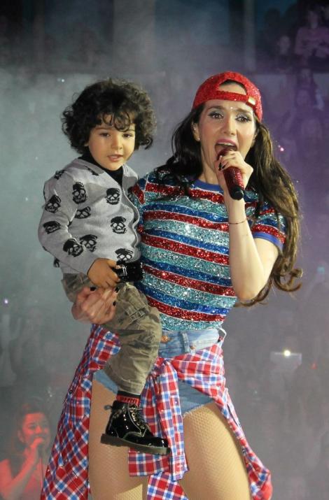 FOTO! Wow, cum seamănă! El este „Cholito Junior”: Natalia Oreiero, actrița pe care ai adorat-o în telenovela ”Înger Sălbatic”, alături de fiul ei de cinci ani