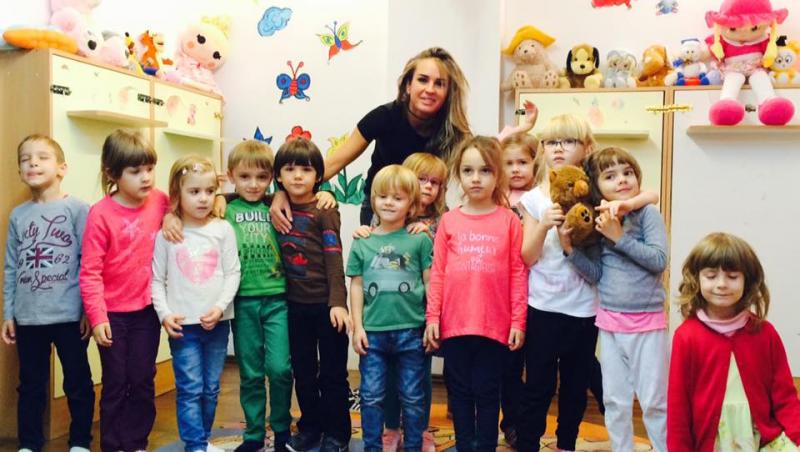 Diana Munteanu este cea mai iubită profesoară de actorie a celor mici!