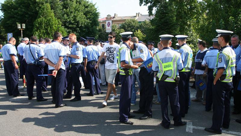 Restricţii de trafic în zona centrală a Capitalei!  Polițiștii ies în stradă pentru salarii mai mari!