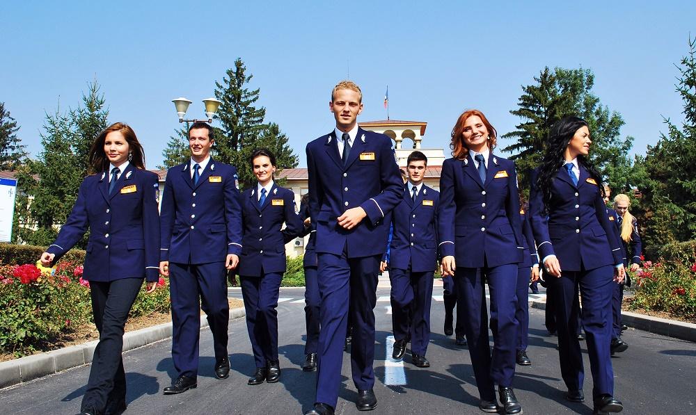 Peste 2.000 de locuri la admiterea &icirc;n şcolile Ministerului Afacerilor Interne. Ce condiții trebuie să &icirc;ndeplinești