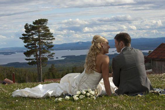 Un motiv &icirc;n plus sau &icirc;n minus? Cuplurile care au petrecut un sejur la un hotel și divorțează după vor primi banii &icirc;napoi