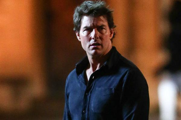 Video! 64 de duble, două zile de filmări şi patru zboruri la mare altitudine pentru o scenă! Cum a filmat Tom Cruise cascadoriile din "The Mummy"
