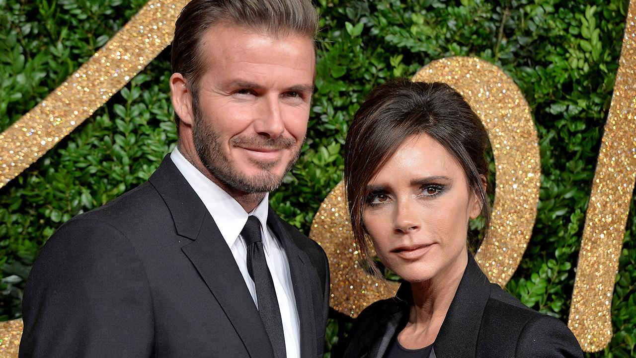 Adevărul a ieșit la iveală! De ce Victoria Beckham nu z&acirc;mbește niciodată!