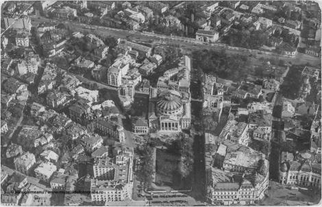 Foto de colecţie! Aşa arăta Bucureştiul la 1920 fotografiat din avion. Tu recunoşti vreo clădire?