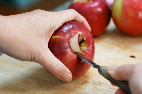 Ce se întâmplă în corpul tău după fiecare măr consumat! Puțini cunosc adevărul