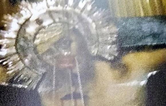 Miracol? Iisus de pe crucea din Biserica Sf&acirc;ntului Morm&acirc;nt a deschis ochii