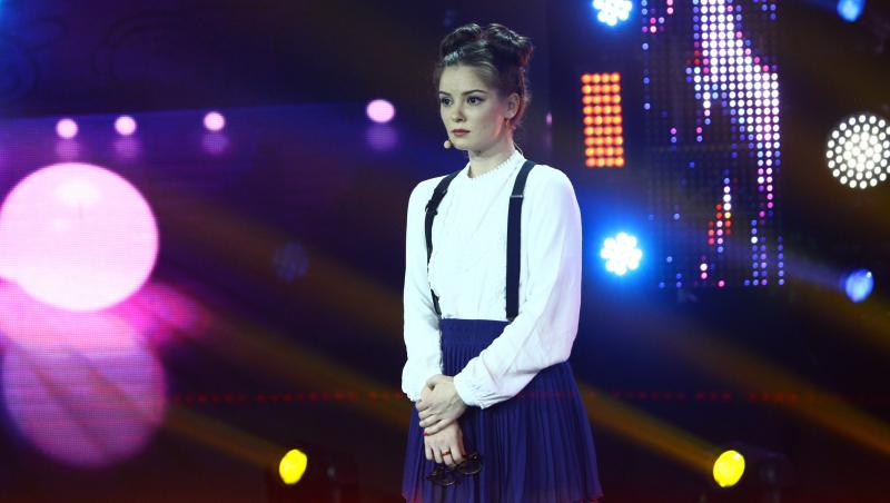 Doina Teodoru, cea de-a șasea finalistă aleasă de telespectatorii Antena 1 prin aplicația „iUmor”. A reuşit să-i lase fără replică pe cei trei juraţi, după ce a făcut glume pe seama lor