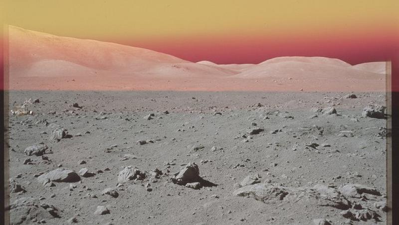 Galerie FOTO! NASA a scos la iveală 10.000 de poze de la primii pași pe LUNĂ!