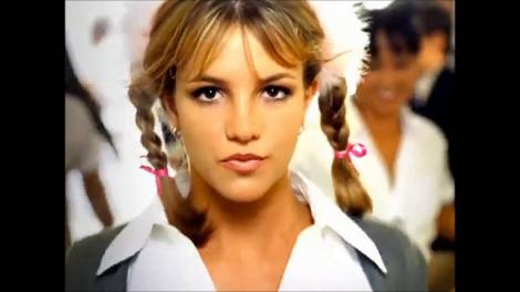 Hit-ul sfârşitului anilor '90, readus la "viaţă"! Cei de la Postmodern Jukebox au făcut un cover prea tare pentru "Baby One More Time". Până şi Britney Spears ar fi invidioasă