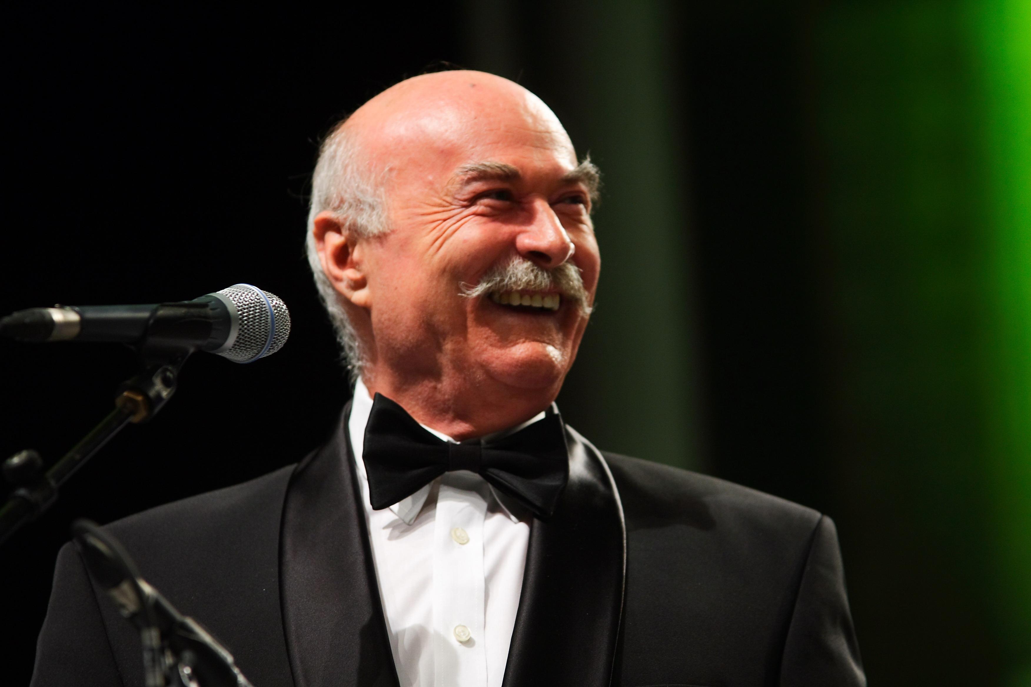 Tudor Gheorghe, despre ritualul său de după fiecare spectacol: &ldquo;După ce 4000 de oameni pleacă din sală, eu&hellip;&rdquo;