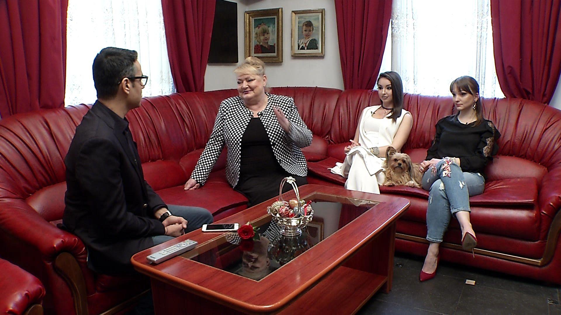 Soţia lui Vadim Tudor, &icirc;ntr-un interviu emoţionant: &ldquo;Mă duc la cimitir, mă cert cu el şi pl&acirc;ng&rdquo;