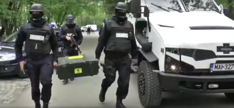 "Ultima oră! Un transport special a ajuns în siguranță în România. Cei mai bine antrenați luptători ai Jandarmeriei au asigurat protecția"