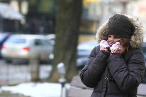 După ninsori, frigul pune stăpânire pe toată România! Cum se anunță vremea în următoarele două săptămâni