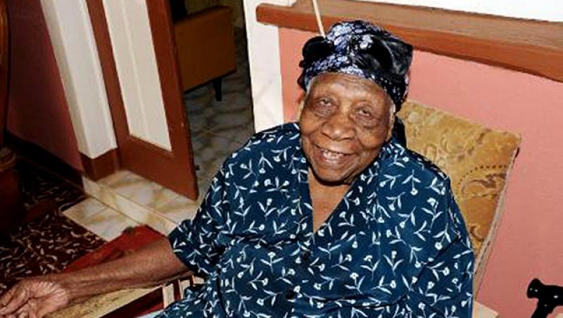 Cea mai bătrână persoană din lume a împlinit 117 ani!!  Cum arată femeia care a descoperit  rețeta unei vieți lungi