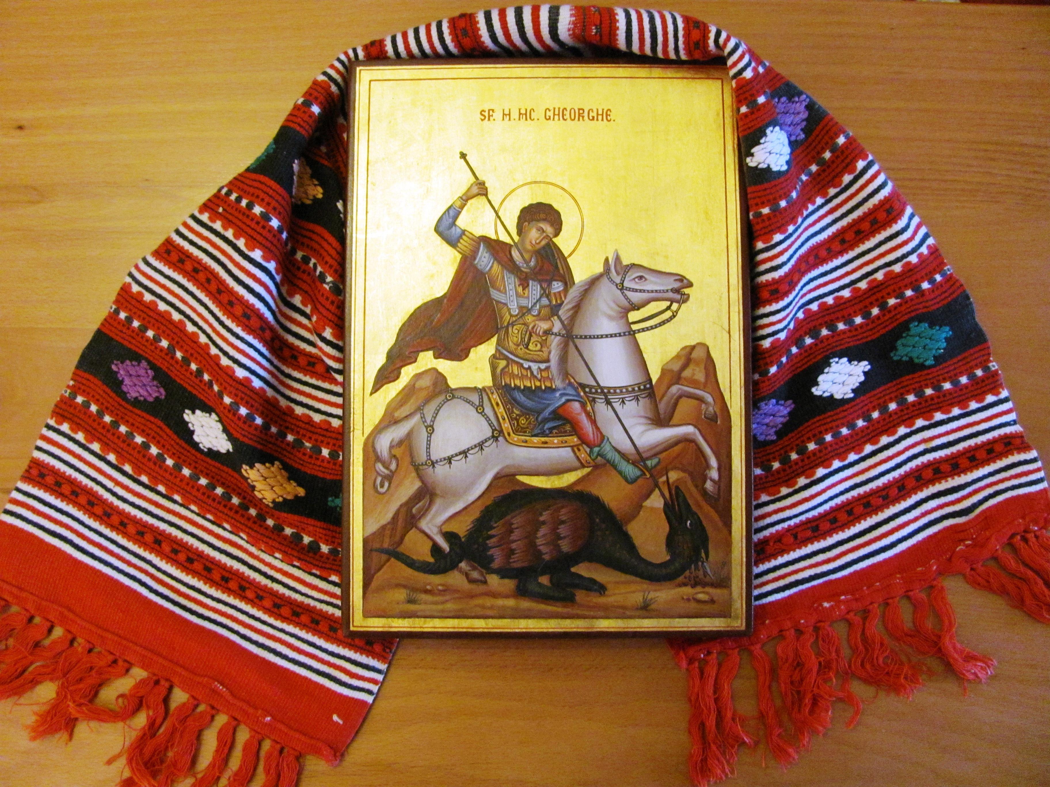 La mulți ani! Pe 23 aprilie peste un milion de rom&acirc;ni &icirc;și serbează onomastica. Ce trebuie să faci cu gunoiul str&acirc;ns &icirc;n ziua Sf&acirc;ntului Gheorghe!