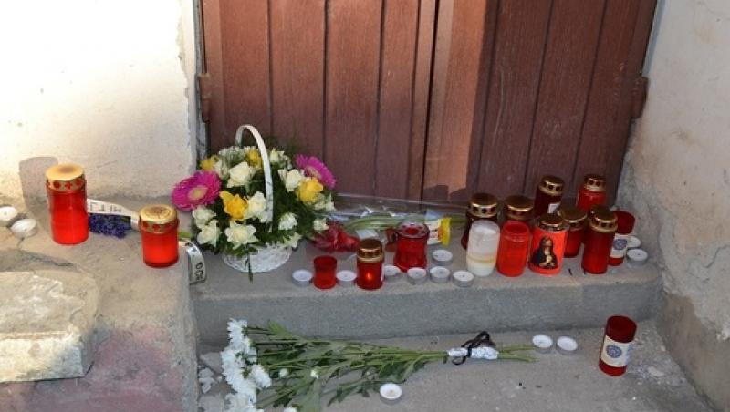 Localnicii din Râșnov, împietriți de durere! Sora Getei Dor Popescu, la căpătâiul fetiței plânsă de toată România: Azi va fi înmormântată