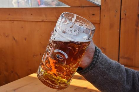 Consumator fidel?! Veste bună pentru tine! Specialiștii au descoperit rețeta de bere mai sănătoasă și, surpriză, mult mai ieftină!
