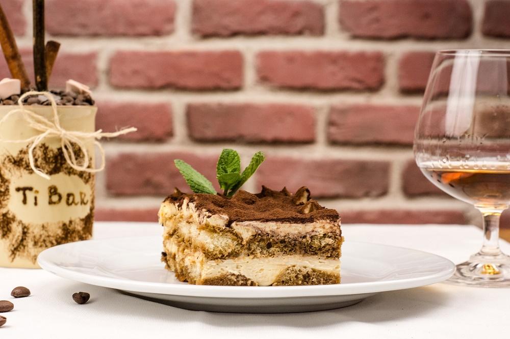 Tiramisu de post, un desert delicios și la &icirc;ndem&acirc;nă. Vei recomanda această rețetă și prietenilor tăi