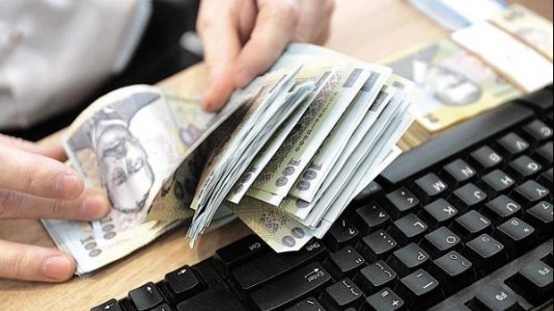 Peste 300 de arădeni au cumpărat aproape 500 de ani vechime &icirc;n muncă. Legea 186/2016 oferă acest drept oricăriu cetățean rom&acirc;n, p&acirc;nă pe 27 aprilie