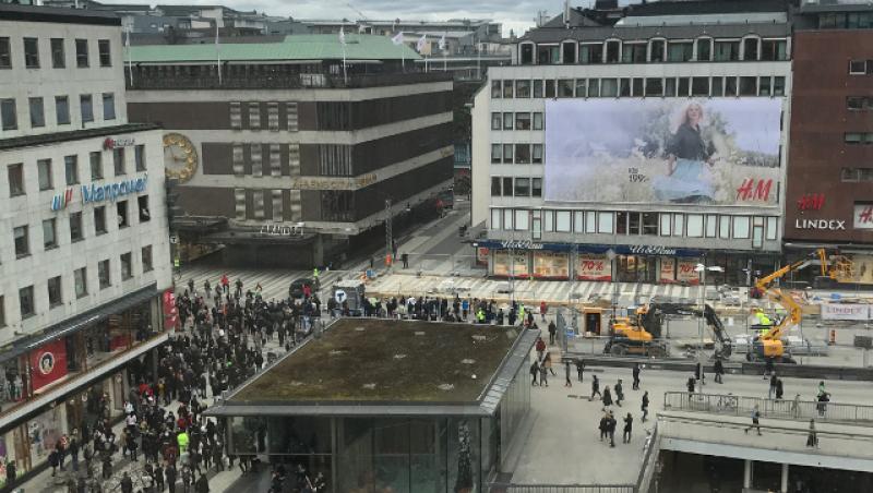 Atentat STOCKHOLM. Primele imagini de la locul tragediei din Suedia. Bilanț inițial: cinci morți. VIDEO