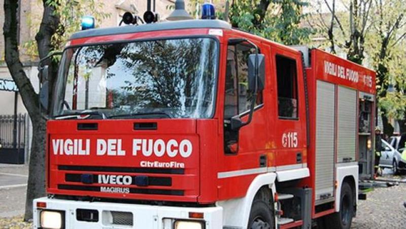 ULTIMA ORĂ! Explozie la Roma, în fața unui oficiu poștal. Presa din Italia vorbește despre o mașină distrusă
