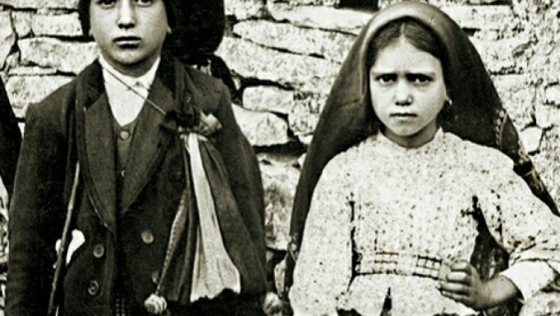 100 de ani de la miracolul de la Fatima! Francisco Marto și sora sa, Jacinta, doi dintre copiii care au văzut-o pe Fecioara Maria, au fost canonizați