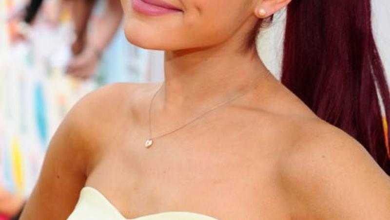 Cum a devenit Ariana Grande din idolul a mii de adolescenți, o artistă a cărei nume se va lega mereu de o tragedie. 23.05.2017 - ziua în care fiecare internaut a tastat „Ariana Grande”