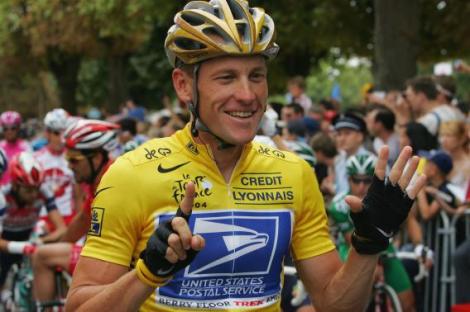 Fostul ciclist  Lance Armstrong se însoară! După ce a învins un cancer în metastaze și a recunoscut că s-a dopat, sportivul vrea să se așeze la casa lui