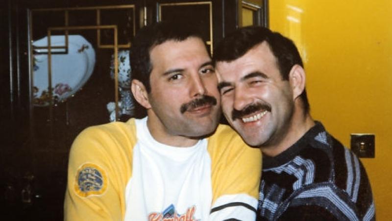 “Te iubesc, Freddie! Nu plec de lângă tine” ! Fotografii rare cu Freddie Mercury şi omul ce i-a stat alături până în ultimele clipe ale vieţii sale