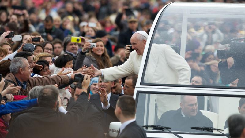 ULTIMA ORĂ! Papa Francisc vine în România! Anunțul a fost făcut de Arhiepiscopul Romano-Catolic de Bucureşti