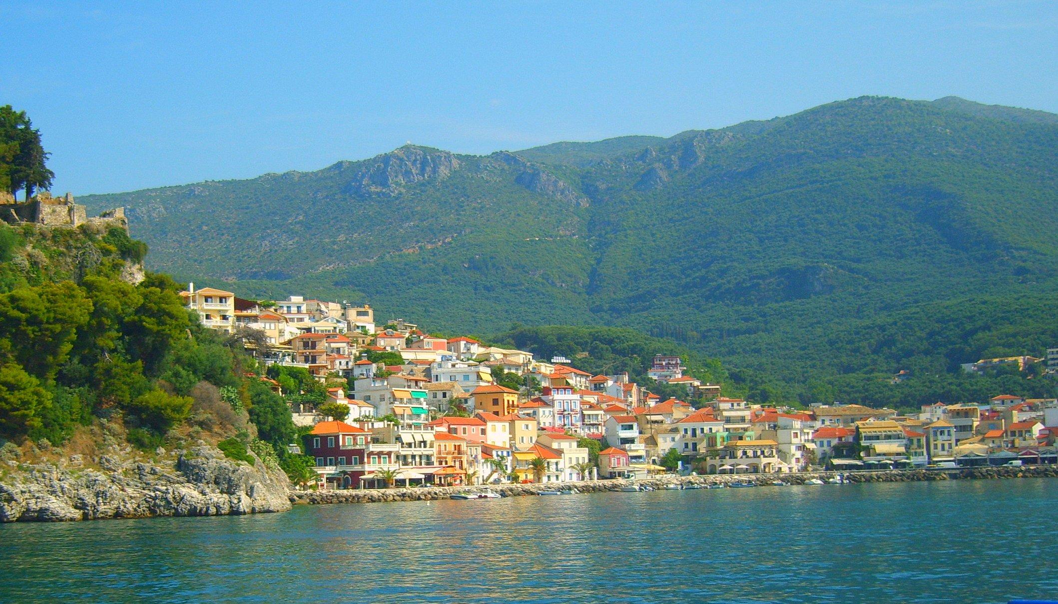 Parga – cel mai colorat oraș din Marea Ionică