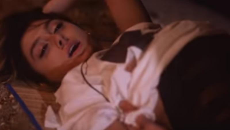 „Danela” lui Robi Roberto, în ipostaze fierbinți. Lorena Luchian, protagonista ultimului videoclip al trupei „Les Elephants Bizarres”