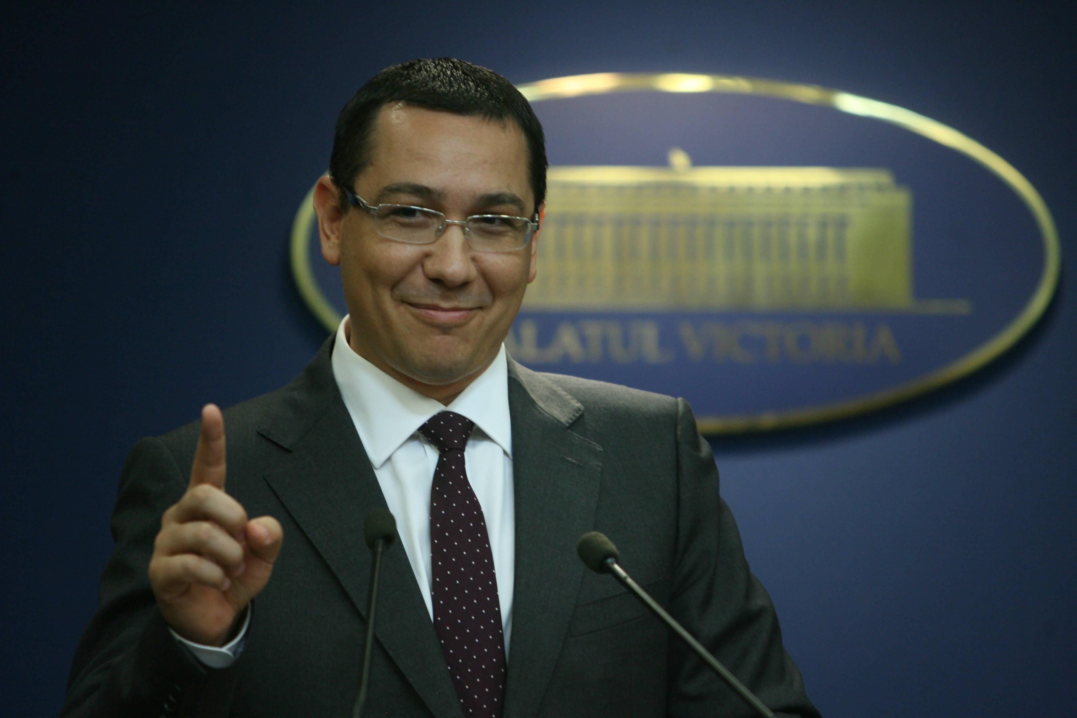 S-a făcut! Victor Ponta este noul secretar general al Guvernului Rom&acirc;niei!