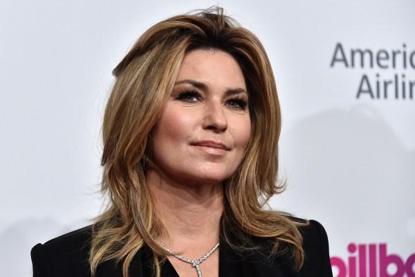 Shania Twain, cântă din nou după cinci ani. Artista a fost diagnosticată de disfonie