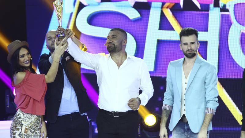 Umorul și priceperea i-a transformat în campioni! Echipa lu Andrei Ștefănescu a câştigat prima ediție FANtastic Show!