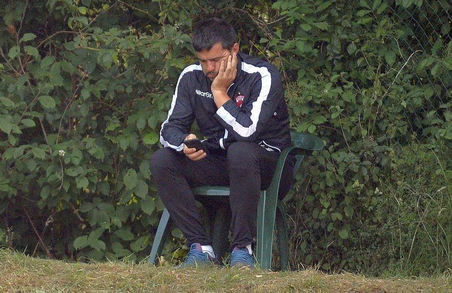 Contra a plecat din cantonamentul lui Dinamo! S-a &icirc;ntors de urgenţă &icirc;n Rom&acirc;nia