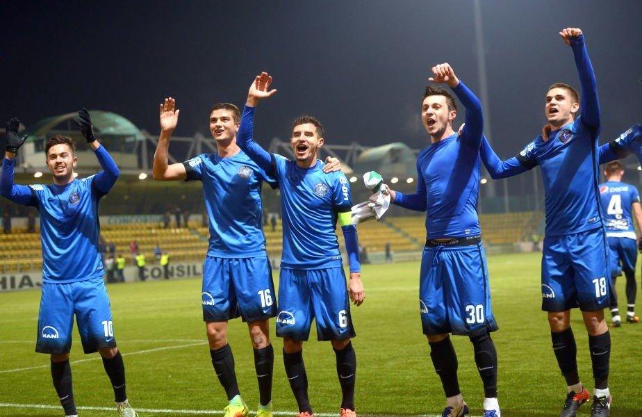 Steliştii l-au dat ca şi transferat, dar fotbalistul s-a răzg&acirc;ndit! Nedelcu vrea mai mulţi bani ca să ajungă la FCSB