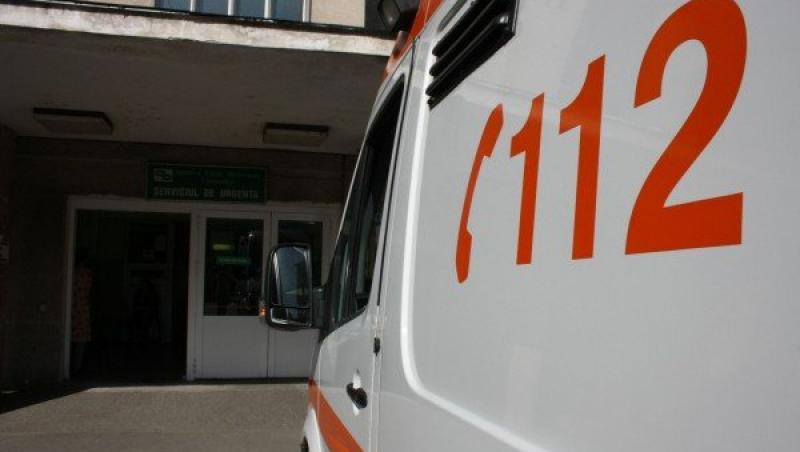 Brașov: Autocar cu copii răsturnat pe DN73A, între Râșnov și Pârâul Rece