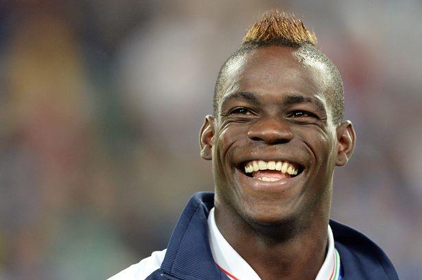 Surpriză totală din partea lui Balotelli! Nimeni nu se aştepta ca tocmai cu ei să semneze