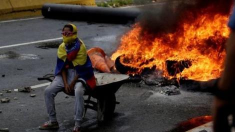 Bilanț tragic în Venezuela: 100 de zile de proteste, 91 de morți, 1500 de răniți