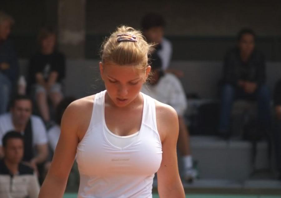 Simona Halep a fost la doar c&acirc;teva mingi de locul 1 mondial! 11 iulie 2017 - ziua care putea fi istorică pentru Rom&acirc;nia...