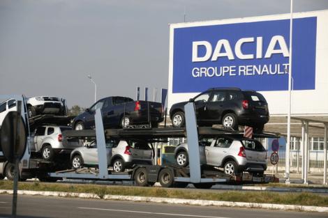 Ai Dacia? Constructorul auto recheamă în service peste 2.000 de maşini, pentru mai multe probleme semnalate