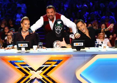 Audițiile de la X Factor sunt în toi, iar jurații nu pierd ocazia să se pozeze. Delia și Horia Brenciu fac echipa