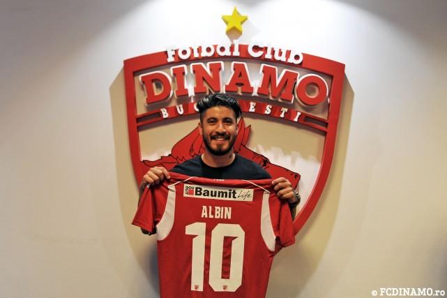OFICIAL: Dinamo l-a transferat pe Juan Albin! Mjlocaşul va purta tricoul cu numărul 10