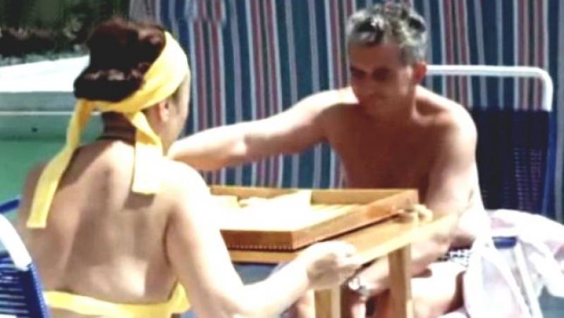 VIDEO! Nimeni n-a făcut asta, vreodată! Nicolae Ceaușescu a apărut într-un videoclip muzical! ”El este inițiatorul cartierelor românești. El a pus rădăcinile sistemului!”